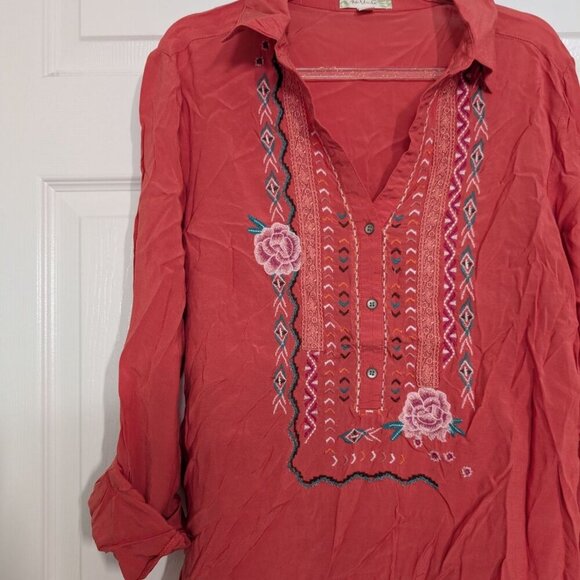 Nurture by Westbound Floral Embroidered Shirt Womens Size Medium Pink Tunic - Picture 2 of 12